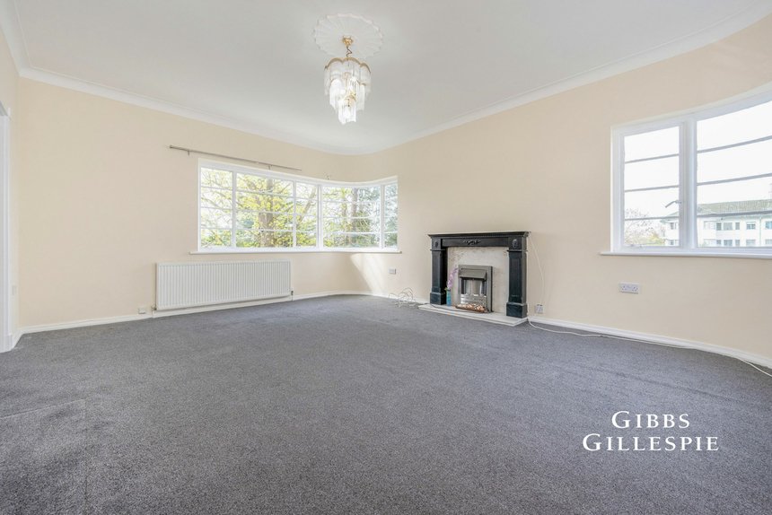 let pinner court london 44444 - Gibbs Gillespie