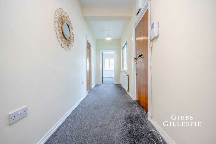 let pinner court london 44444 - Gibbs Gillespie