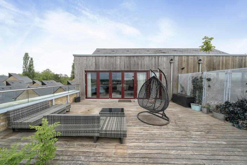 under offer kings mill way london 44475 - Gibbs Gillespie