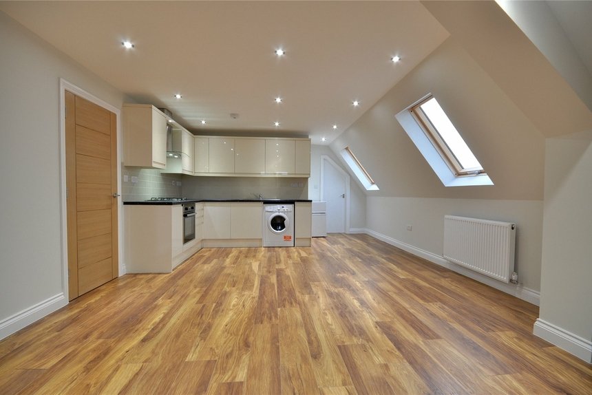 let wood end lane london 44519 - Gibbs Gillespie