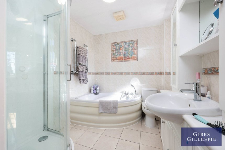 let misbourne avenue london 44555 - Gibbs Gillespie