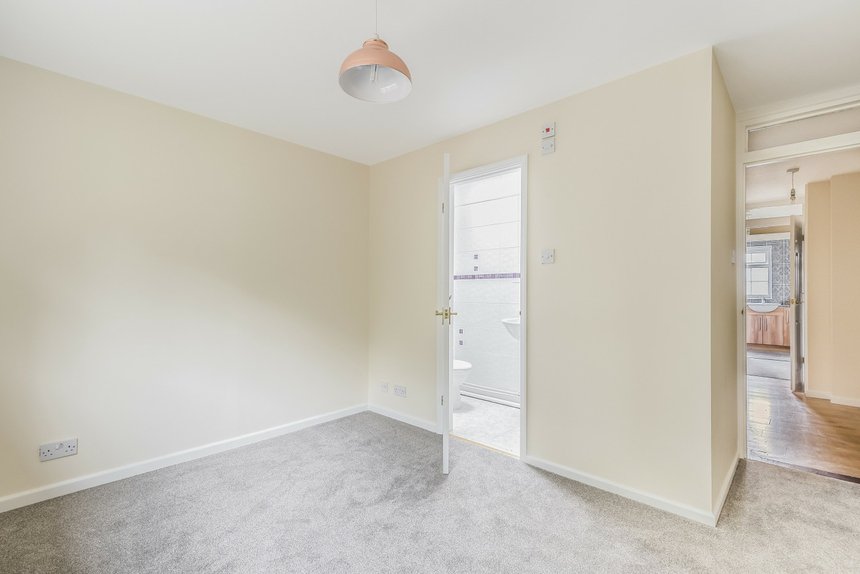 let agreed the gowers london 44641 - Gibbs Gillespie