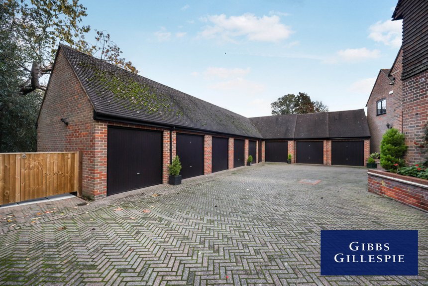 let agreed ben more london 44652 - Gibbs Gillespie