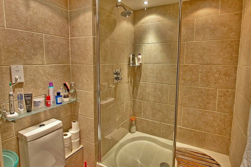 let oakridge house london 44775 - Gibbs Gillespie