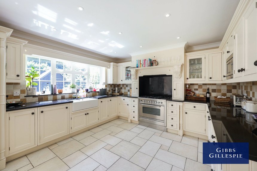 let agreed long park london 44779 - Gibbs Gillespie