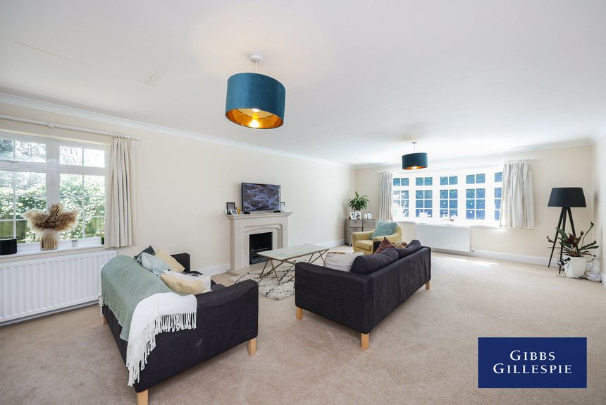 let agreed long park london 44779 - Gibbs Gillespie