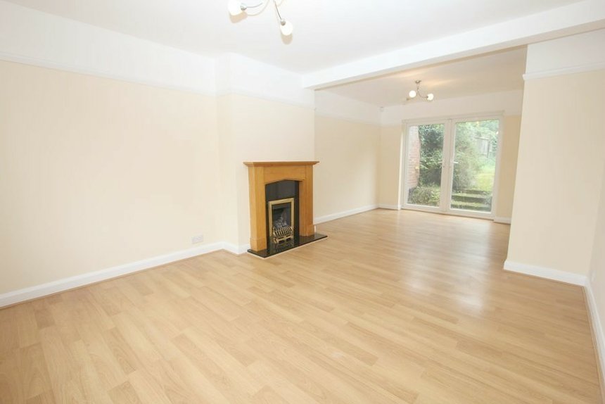 let station road london 44833 - Gibbs Gillespie