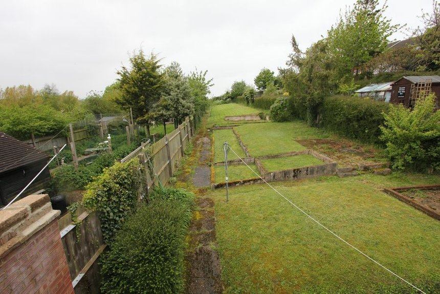 let station road london 44833 - Gibbs Gillespie