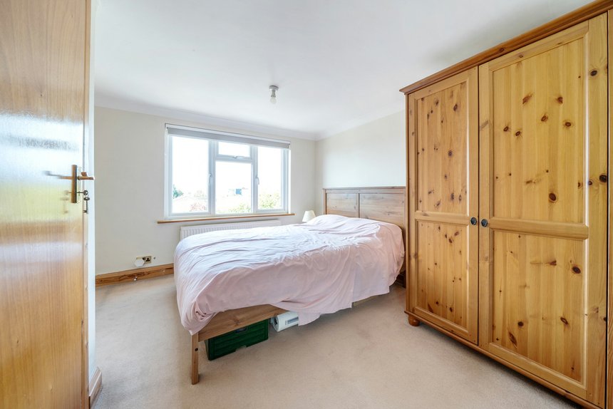 for sale carr road london 44907 - Gibbs Gillespie
