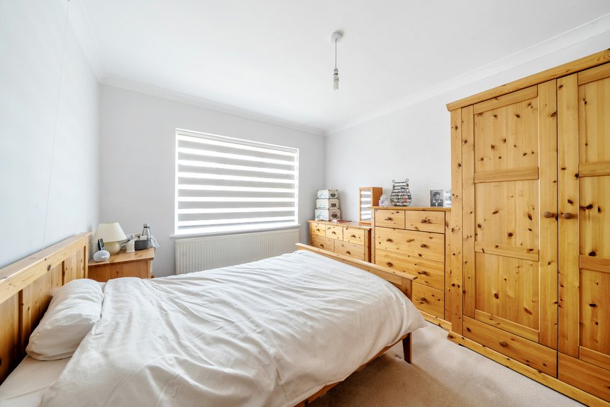 for sale carr road london 44907 - Gibbs Gillespie