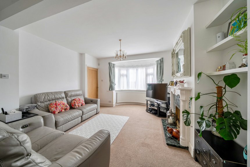 under offer dulverton road london 44982 - Gibbs Gillespie