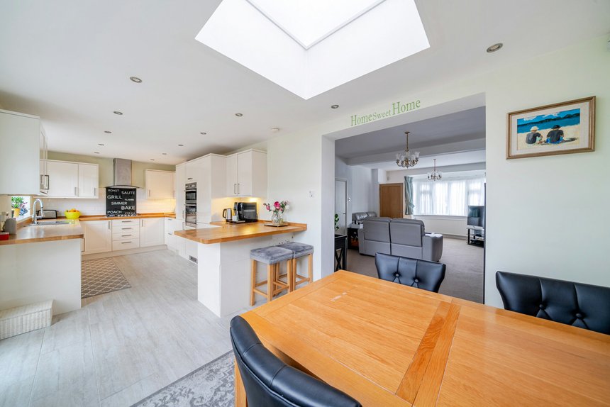 under offer dulverton road london 44982 - Gibbs Gillespie