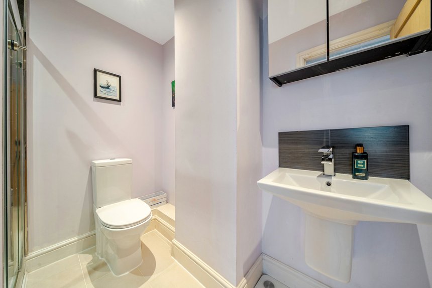 under offer dulverton road london 44982 - Gibbs Gillespie