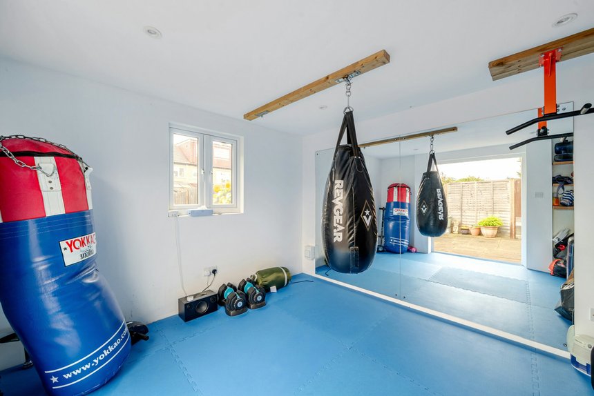 under offer dulverton road london 44982 - Gibbs Gillespie