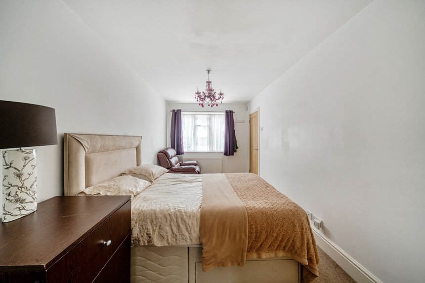 under offer dulverton road london 44982 - Gibbs Gillespie