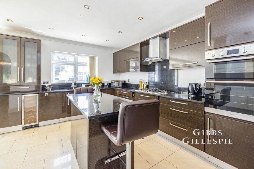 let lyon meade london 44989 - Gibbs Gillespie