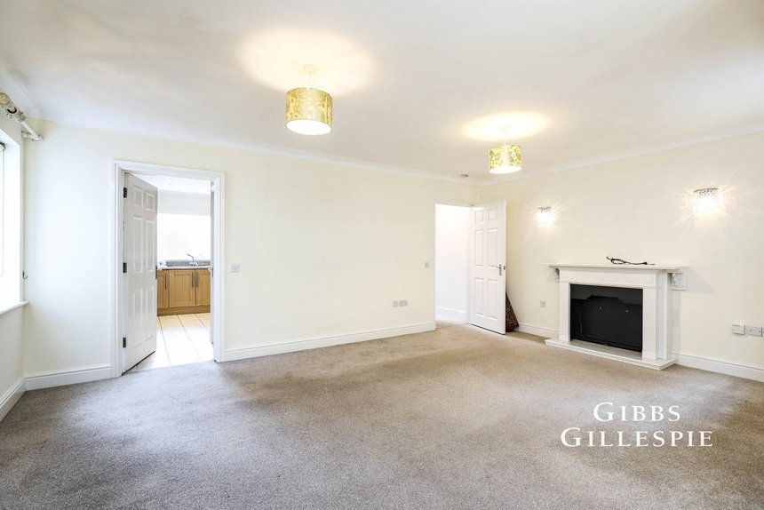 let gresham road london 45095 - Gibbs Gillespie