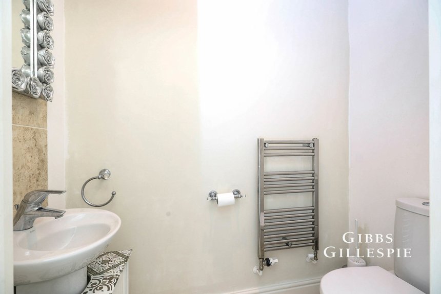 let gresham road london 45095 - Gibbs Gillespie