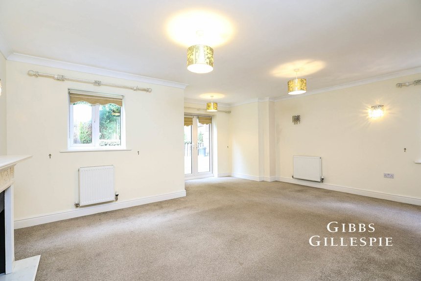 let gresham road london 45095 - Gibbs Gillespie