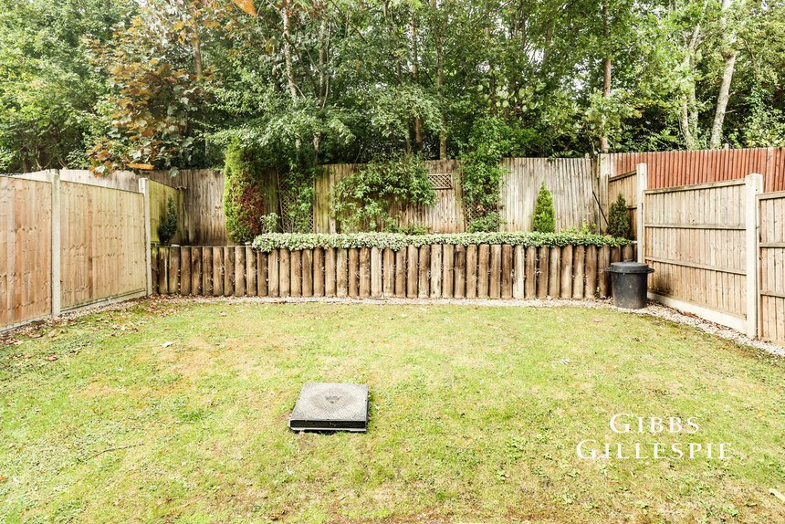 let gresham road london 45095 - Gibbs Gillespie