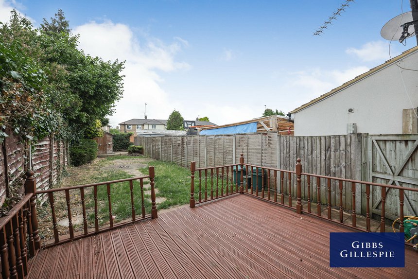 let castle avenue london 45117 - Gibbs Gillespie