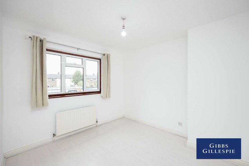 let castle avenue london 45117 - Gibbs Gillespie