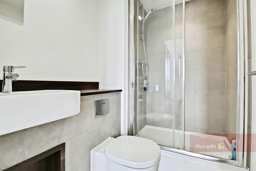 to let kew eye apartments ealing road london 45354 - Gibbs Gillespie