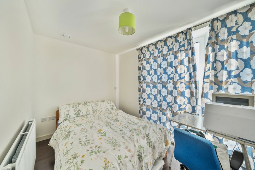 for sale green lane london 45620 - Gibbs Gillespie