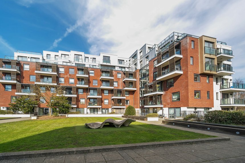 for sale green lane london 45620 - Gibbs Gillespie
