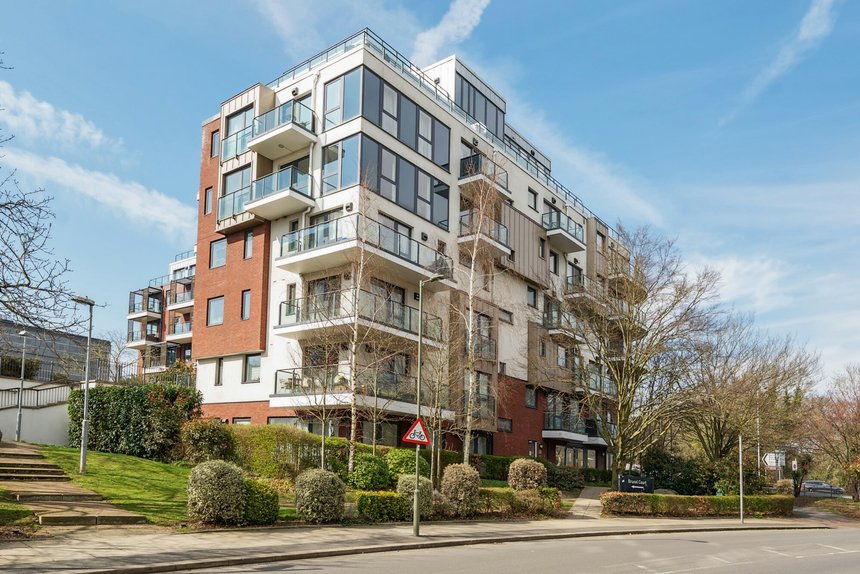 for sale green lane london 45620 - Gibbs Gillespie