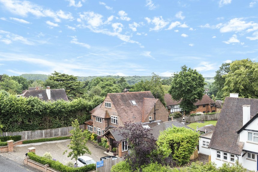 let station road london 45687 - Gibbs Gillespie