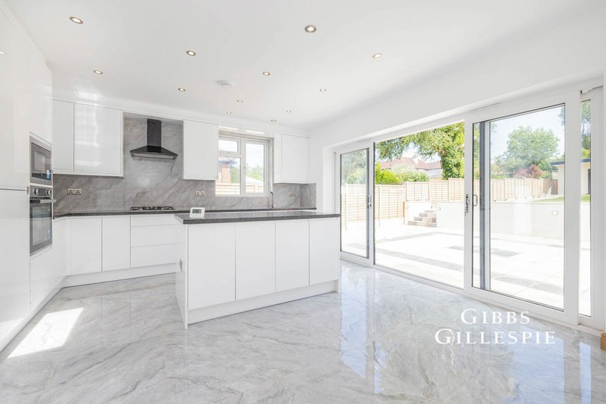 to let hampermill lane london 45743 - Gibbs Gillespie