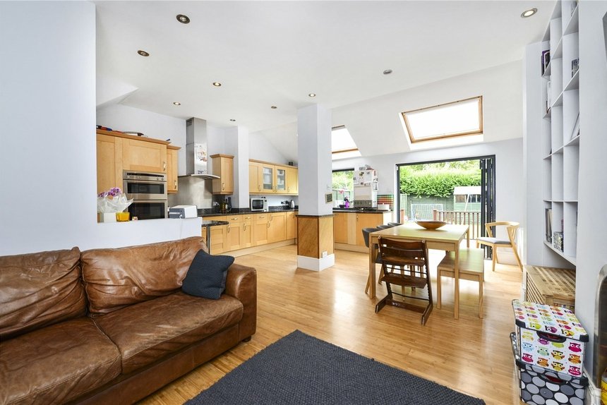 let summerfield road london 45755 - Gibbs Gillespie