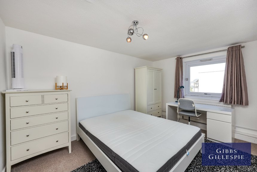 let agreed wallace close london 45775 - Gibbs Gillespie