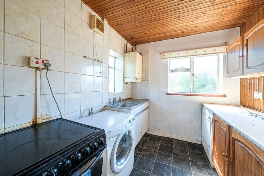 for sale bartram close london 45818 - Gibbs Gillespie