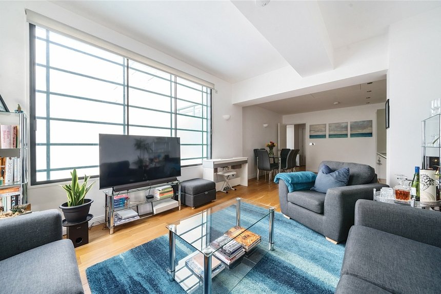for sale western avenue london 45930 - Gibbs Gillespie