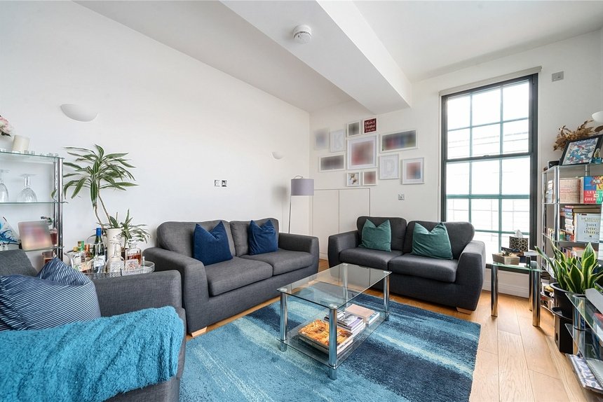 for sale western avenue london 45930 - Gibbs Gillespie