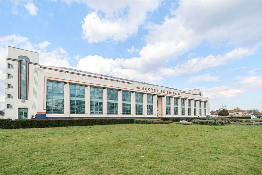 for sale western avenue london 45930 - Gibbs Gillespie