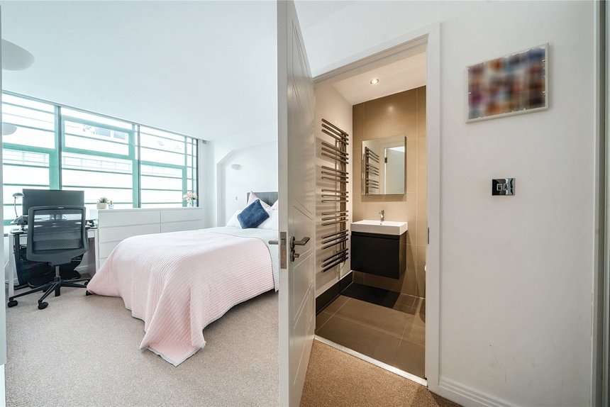 for sale western avenue london 45930 - Gibbs Gillespie