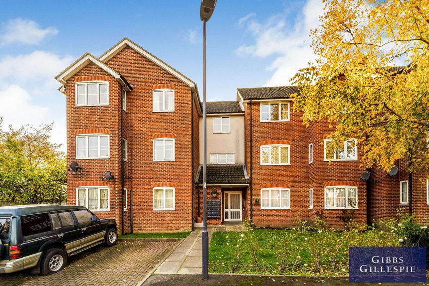to let lime close london 46089 - Gibbs Gillespie