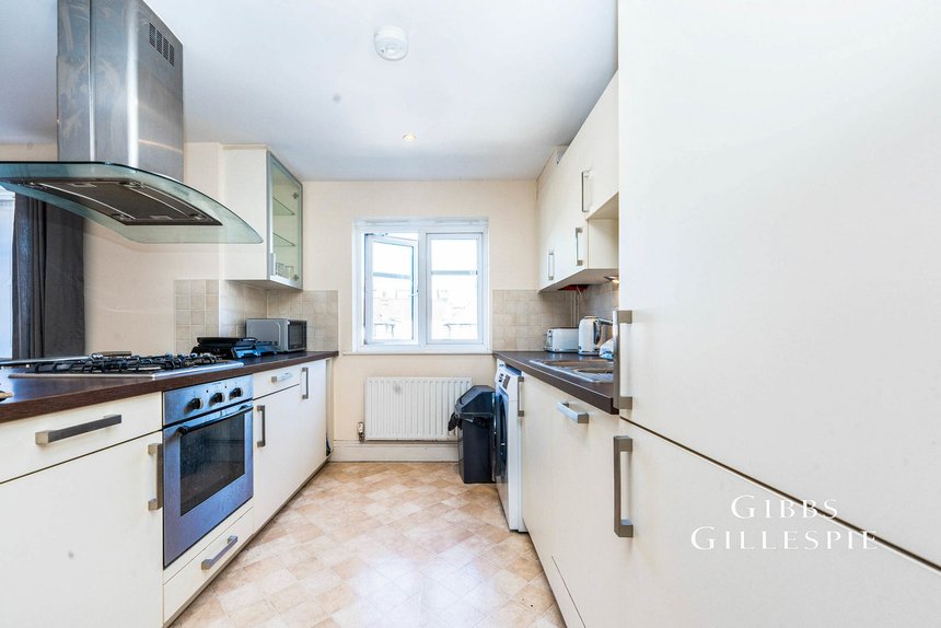 to let elm park road london 46102 - Gibbs Gillespie