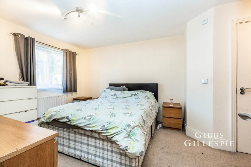 to let elm park road london 46102 - Gibbs Gillespie