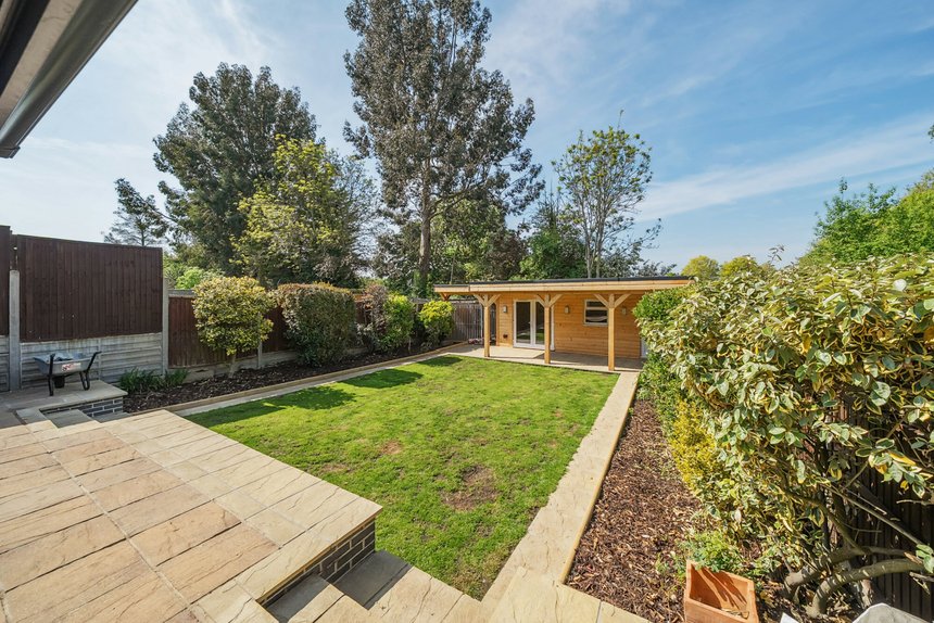 for sale rayners lane london 46170 - Gibbs Gillespie