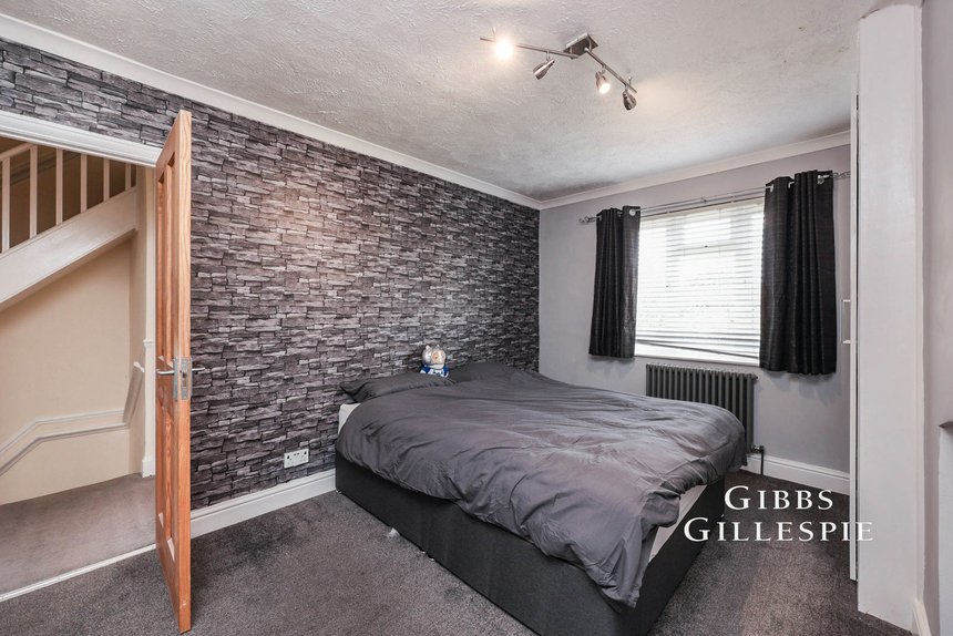 let agreed victoria road london 46209 - Gibbs Gillespie