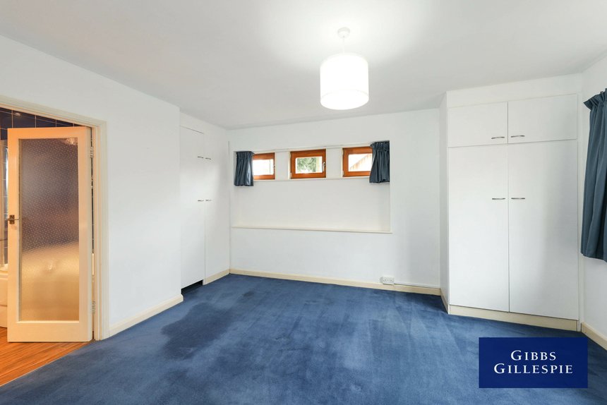 to let quickley rise london 46379 - Gibbs Gillespie