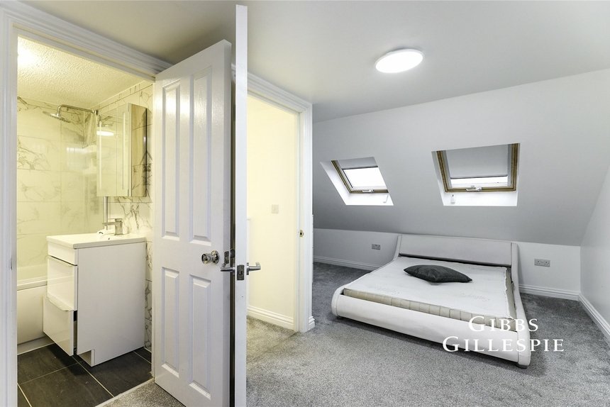 let appledore avenue london 46391 - Gibbs Gillespie
