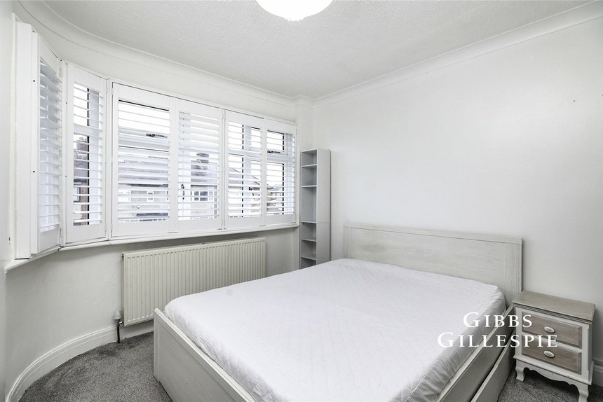 let appledore avenue london 46391 - Gibbs Gillespie