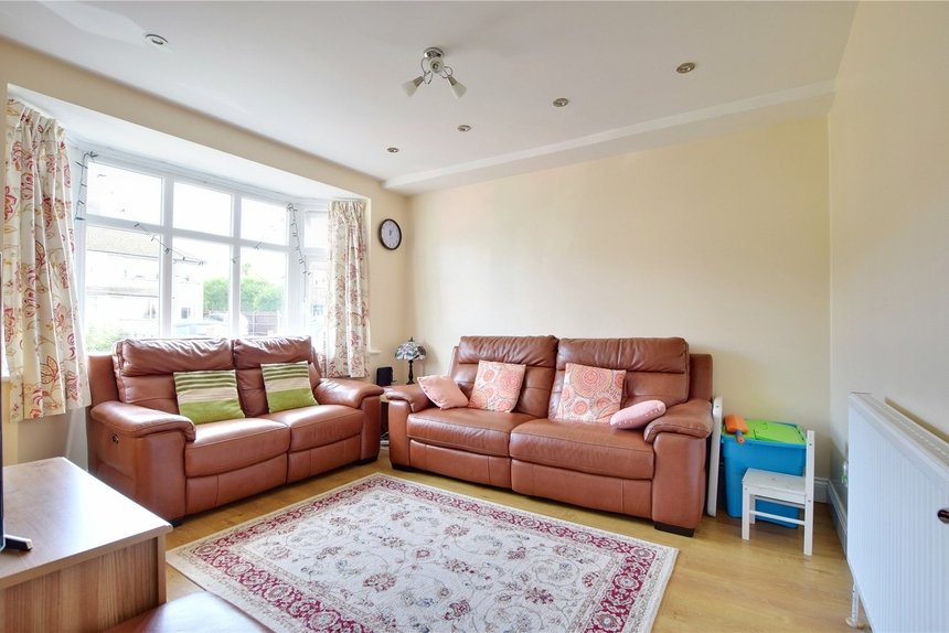 let agreed burleigh road london 46457 - Gibbs Gillespie