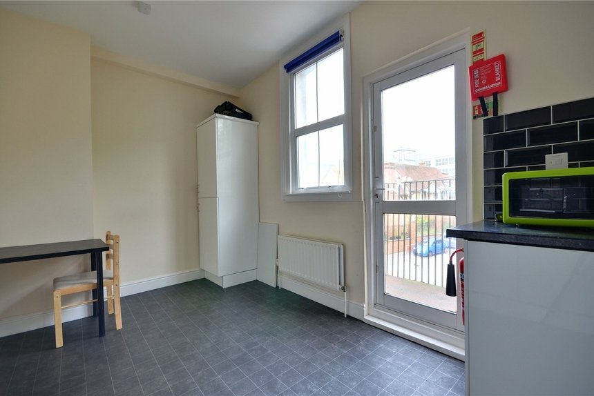 let high street london 46475 - Gibbs Gillespie