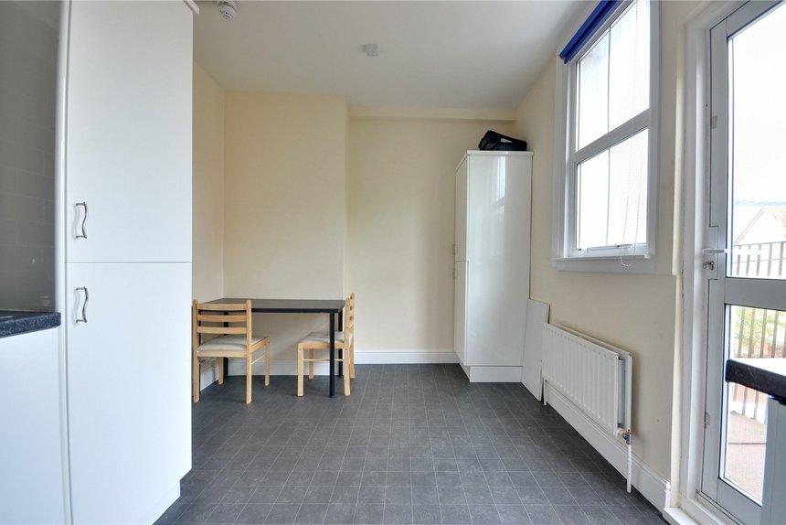 let high street london 46475 - Gibbs Gillespie